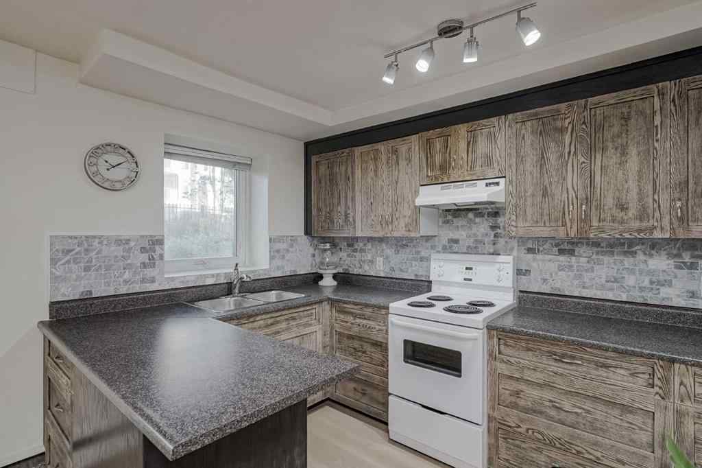 MLS® A2264407 - Unit #101 1027 12 Avenue SW in Beltline Calgary, Residential