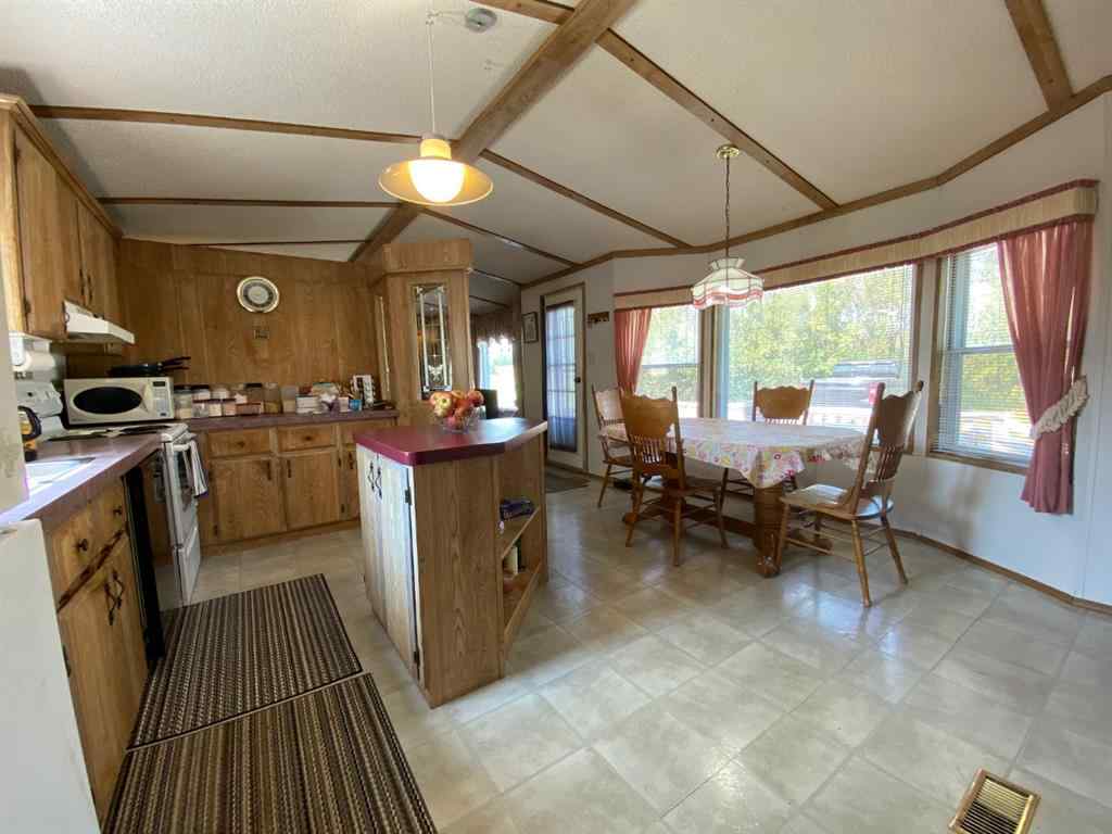 MLS® A2264409 - 4812 50 Avenue  in McLaughlin McLaughlin, Residential