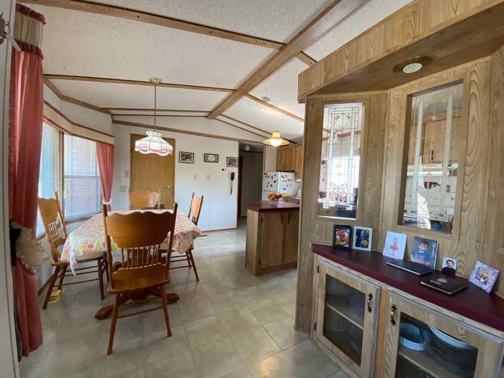 MLS® A2264409 - 4812 50 Avenue  in McLaughlin McLaughlin, Residential