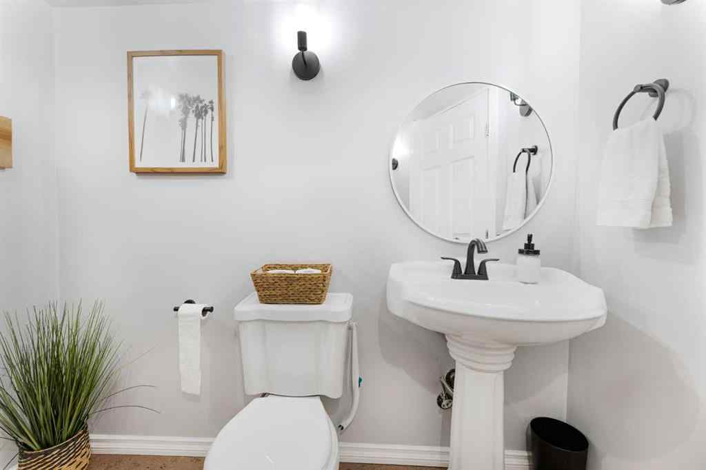 MLS® A2264411 - 754 Cimarron Close  in Cimarron Okotoks, Residential