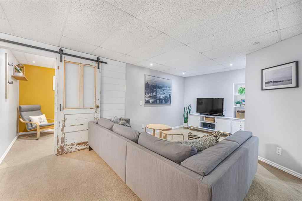 MLS® A2264411 - 754 Cimarron Close  in Cimarron Okotoks, Residential