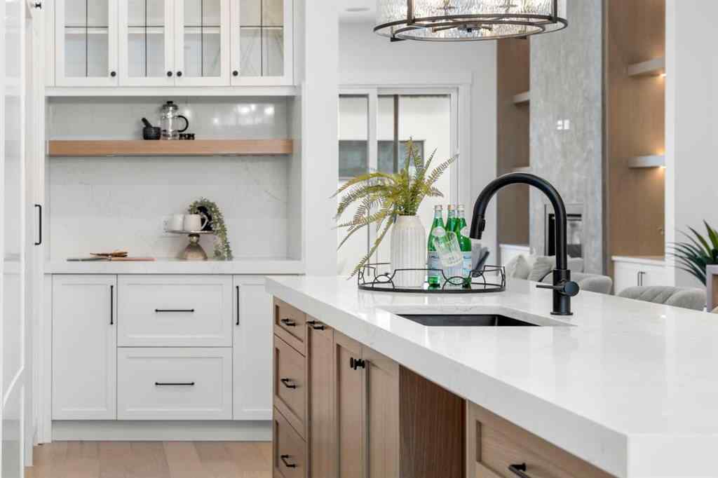 MLS® A2264412 - 3919 19 Street SW in Altadore Calgary, Residential