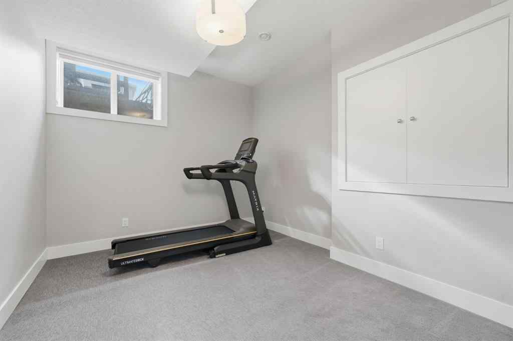 MLS® A2264413 - 1823 33 Avenue SW in South Calgary Calgary, Residential