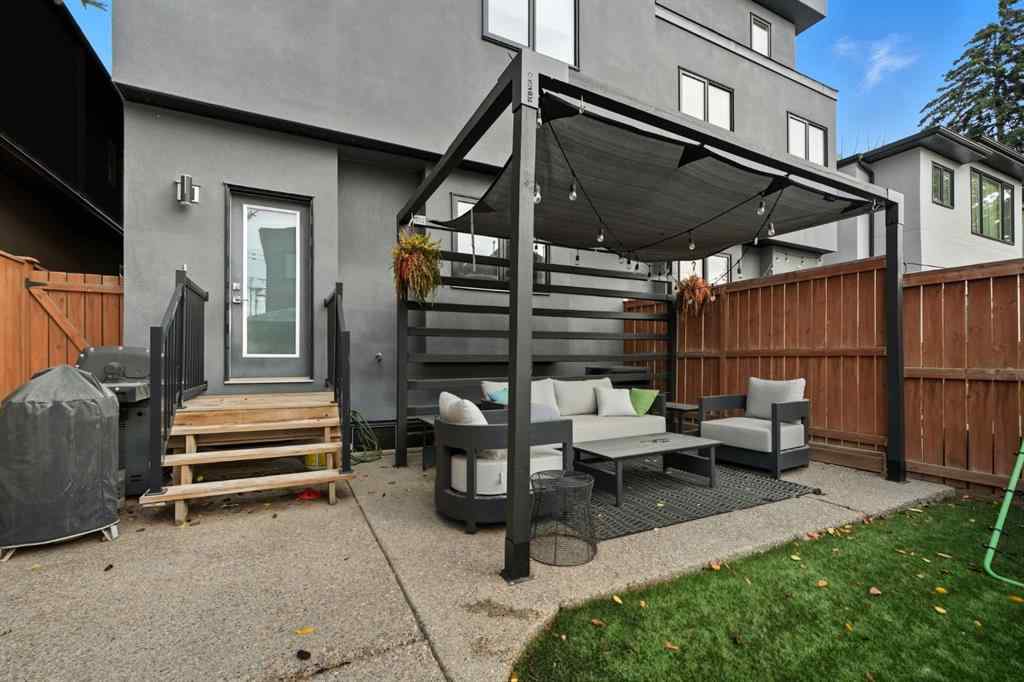 MLS® A2264413 - 1823 33 Avenue SW in South Calgary Calgary, Residential