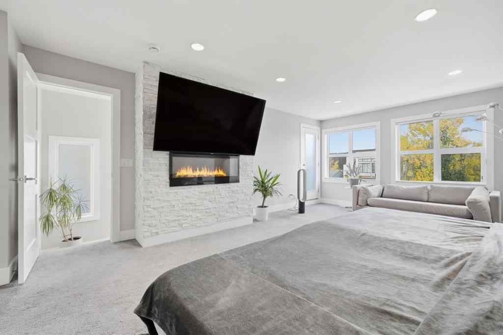 MLS® A2264413 - 1823 33 Avenue SW in South Calgary Calgary, Residential