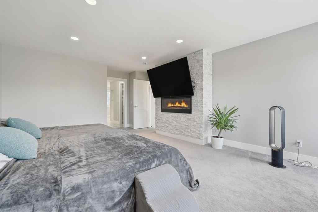 MLS® A2264413 - 1823 33 Avenue SW in South Calgary Calgary, Residential