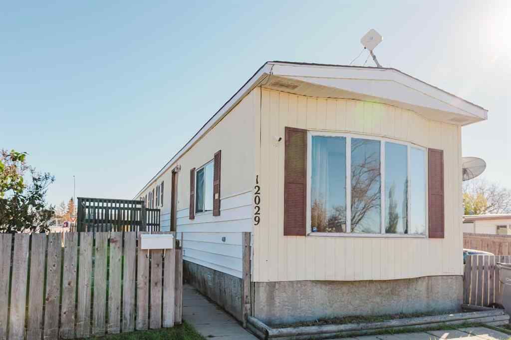 MLS® A2264414 - 12029 - 96A Street   in Crystal Ridge Grande Prairie, Residential