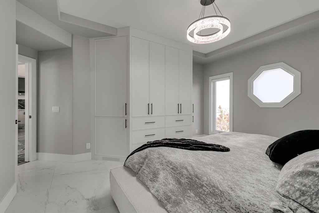 MLS® A2264415 - 50 Signature Heights SW in Signal Hill Calgary, Residential