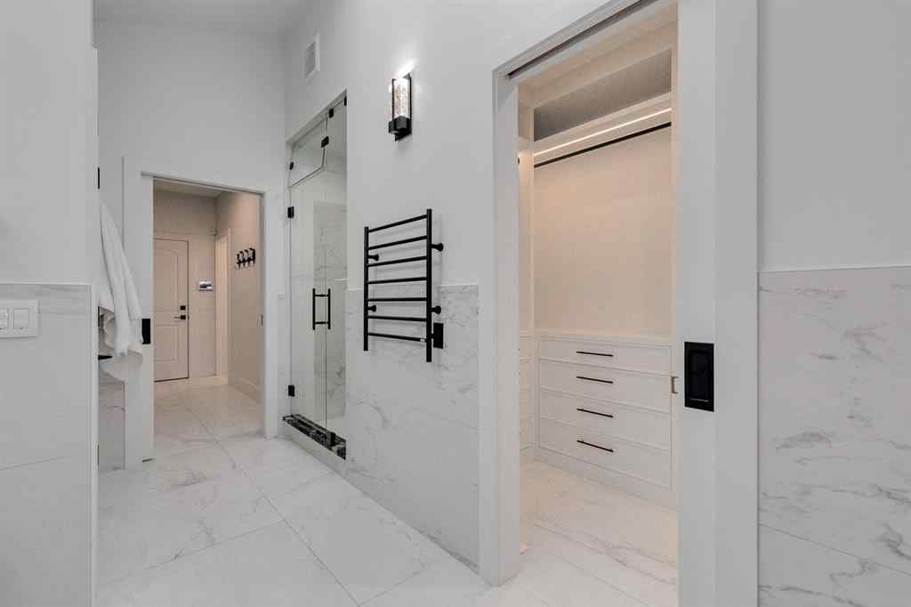 MLS® A2264415 - 50 Signature Heights SW in Signal Hill Calgary, Residential