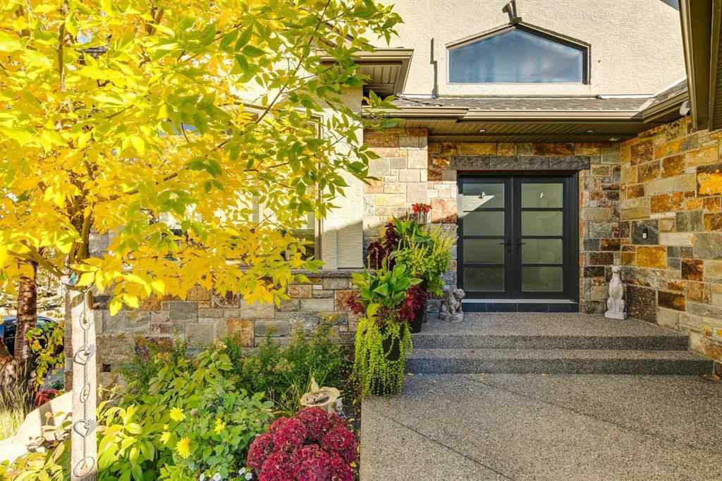 MLS® A2264415 - 50 Signature Heights SW in Signal Hill Calgary, Residential