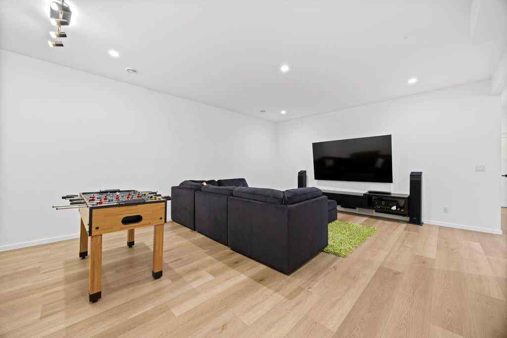 MLS® A2264423 - 133 Glyde Park  in Elbow Valley West Rural Rocky View County, Residential