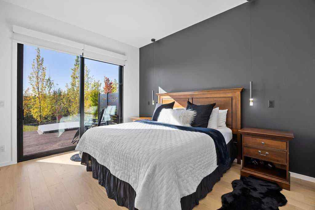 MLS® A2264423 - 133 Glyde Park  in Elbow Valley West Rural Rocky View County, Residential