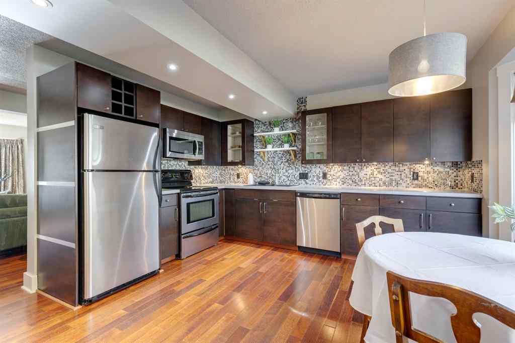 MLS® A2264425 - 246 Christie Park Mews SW in Christie Park Calgary, Residential