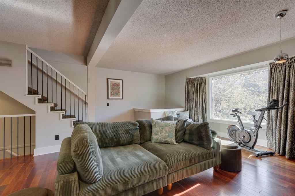 MLS® A2264425 - 246 Christie Park Mews SW in Christie Park Calgary, Residential