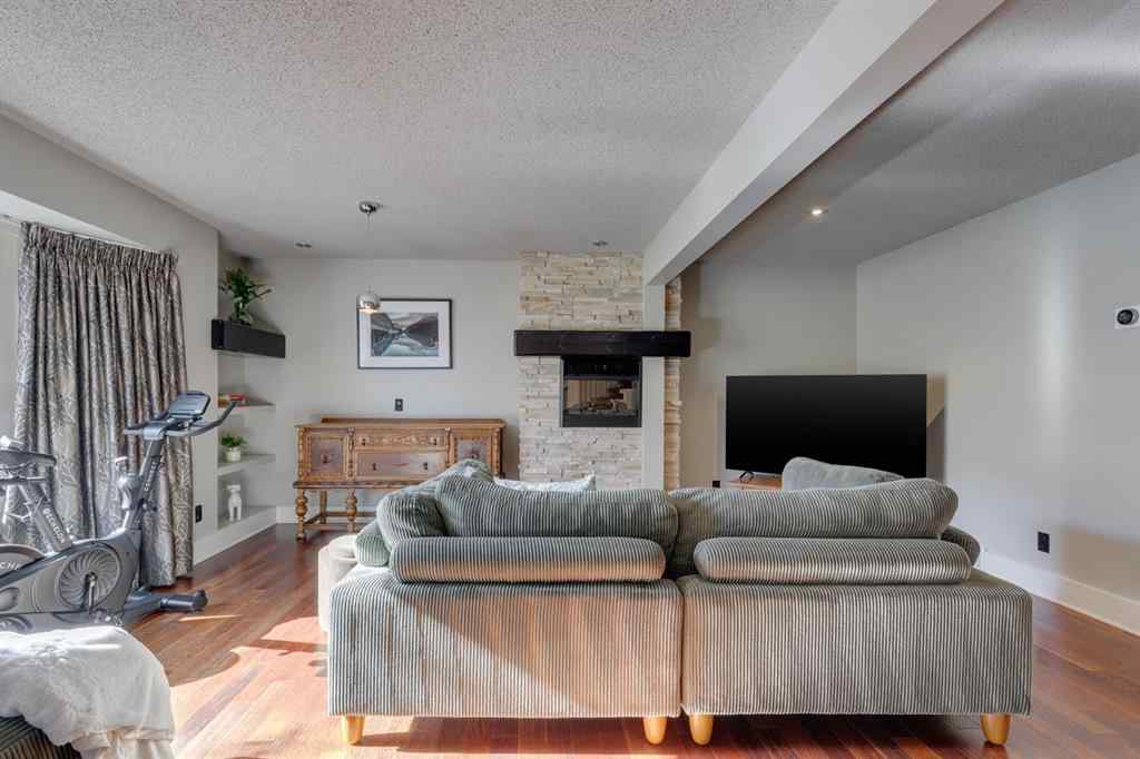 MLS® A2264425 - 246 Christie Park Mews SW in Christie Park Calgary, Residential