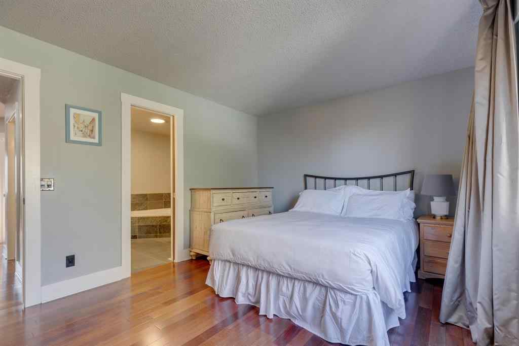 MLS® A2264425 - 246 Christie Park Mews SW in Christie Park Calgary, Residential