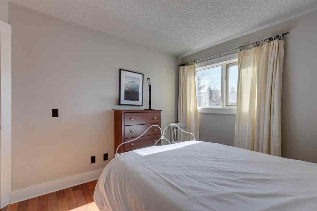 MLS® A2264425 - 246 Christie Park Mews SW in Christie Park Calgary, Residential