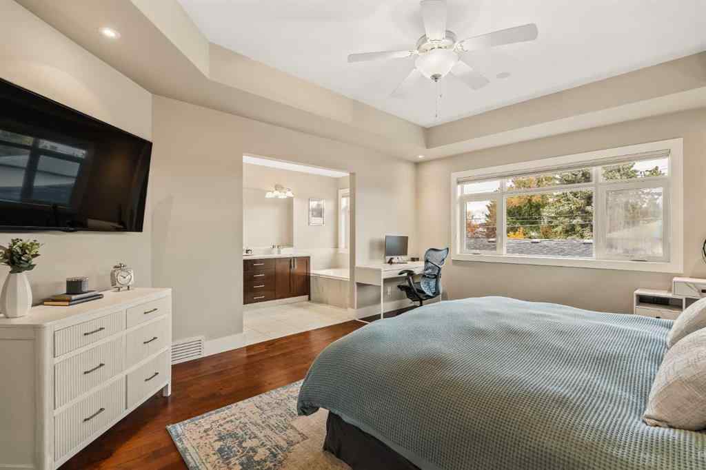 MLS® A2264426 - 4420 33 Avenue SW in Glenbrook Calgary, Residential