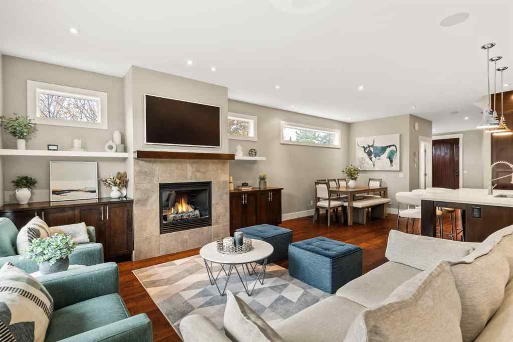 MLS® A2264426 - 4420 33 Avenue SW in Glenbrook Calgary, Residential