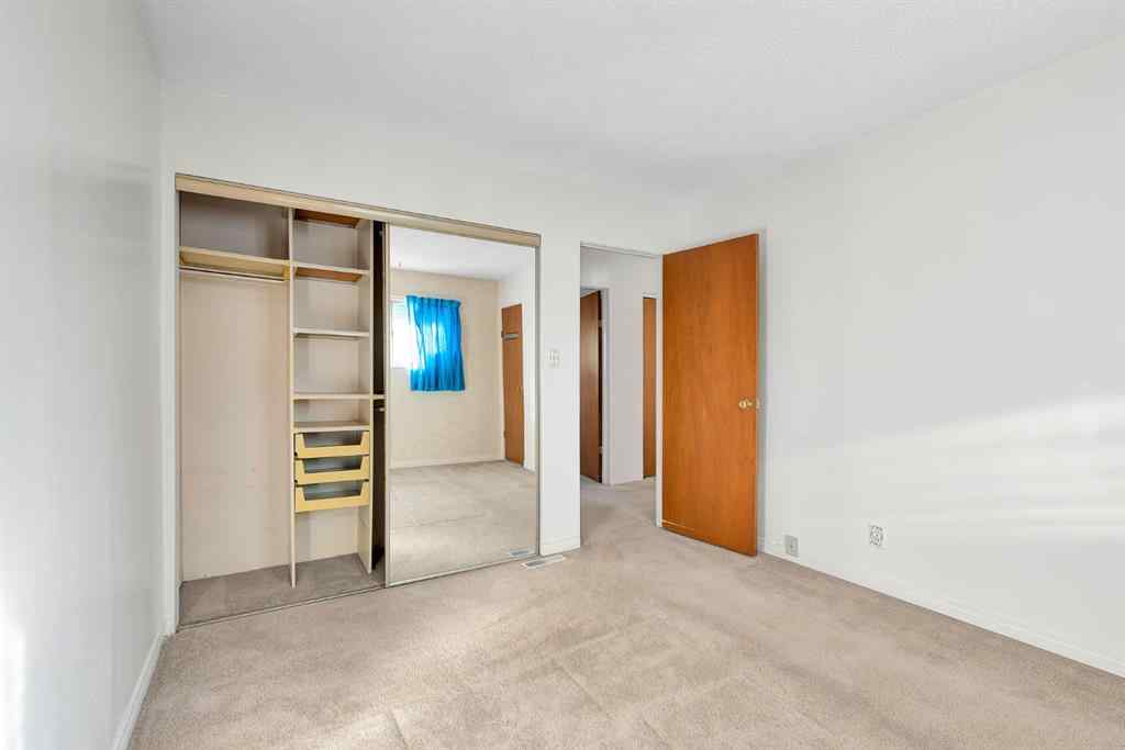 MLS® A2264428 - 6219 19 Street SE in Ogden Calgary, Residential