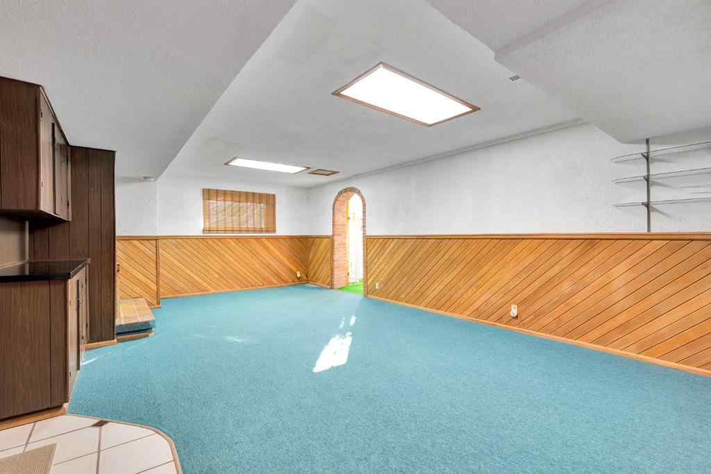 MLS® A2264428 - 6219 19 Street SE in Ogden Calgary, Residential