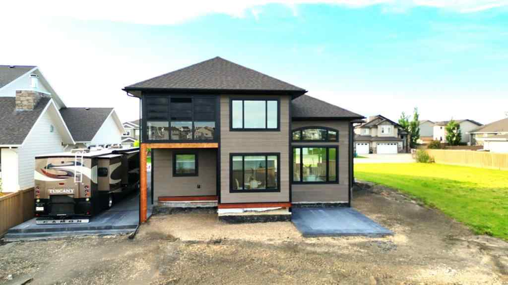 MLS® A2264430 - 10617 154a Avenue  in Whispering Ridge Rural Grande Prairie No. 1, County of, Residential
