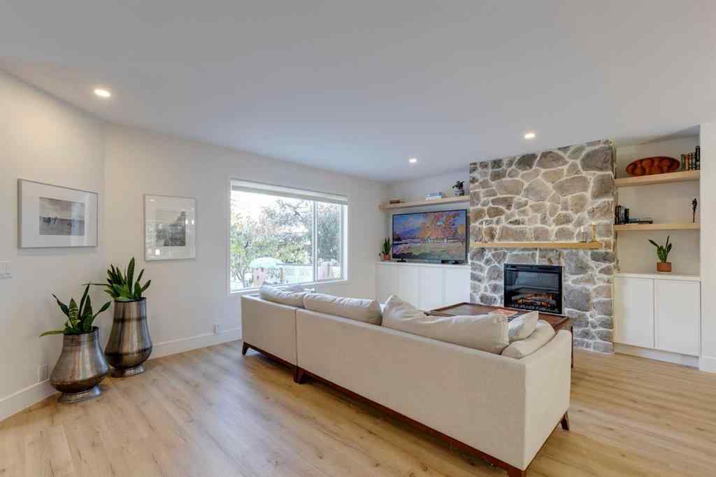 MLS® A2264431 - 254 Scenic View Close NW in Scenic Acres Calgary, Residential