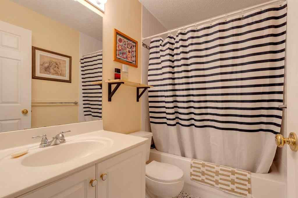 MLS® A2264431 - 254 Scenic View Close NW in Scenic Acres Calgary, Residential