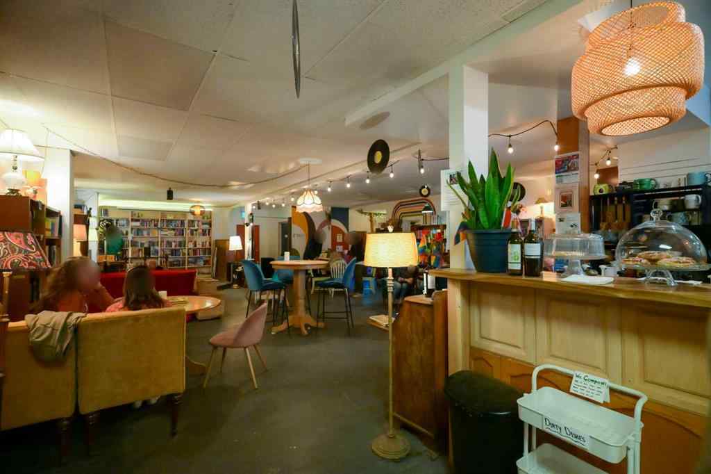 MLS® A2264435 - 107 First Avenue W in Downtown Cochrane, Commercial