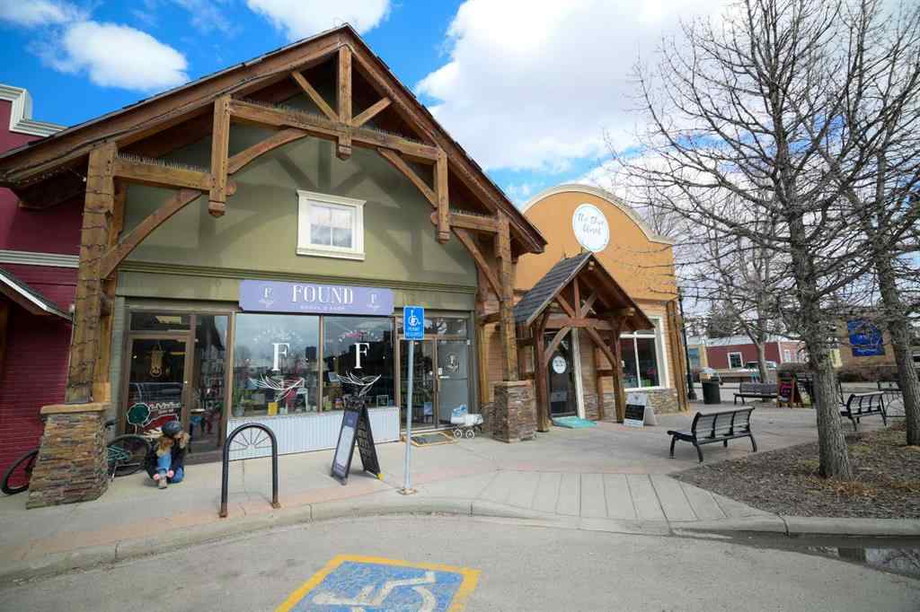 MLS® A2264435 - 107 First Avenue W in Downtown Cochrane, Commercial