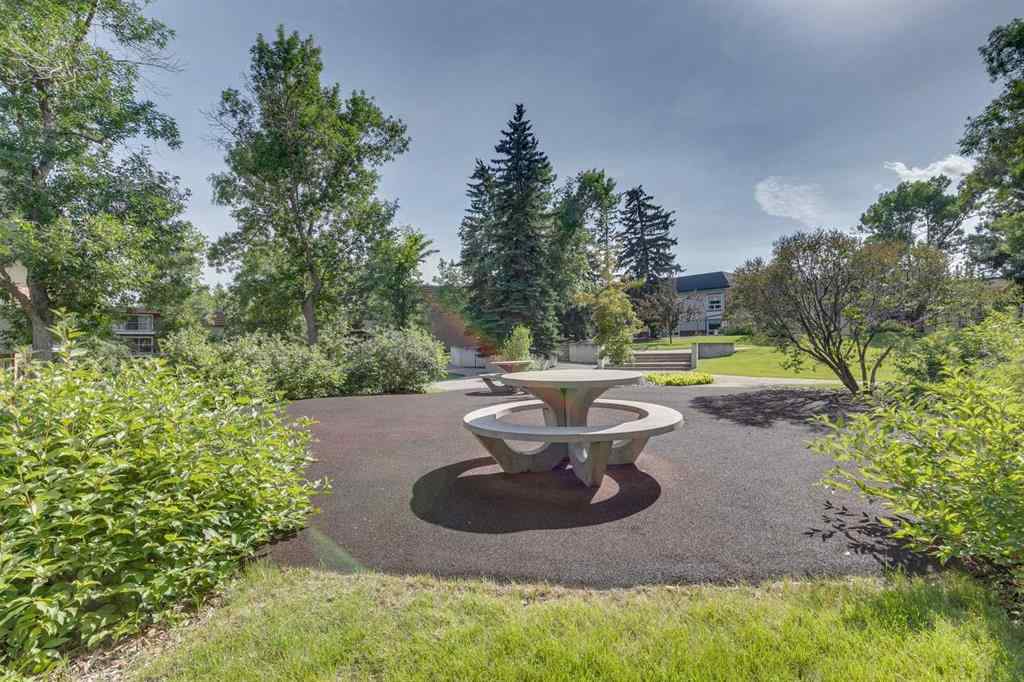 MLS® A2264436 - Unit #35B 231 Heritage Drive SE in Acadia Calgary, Residential