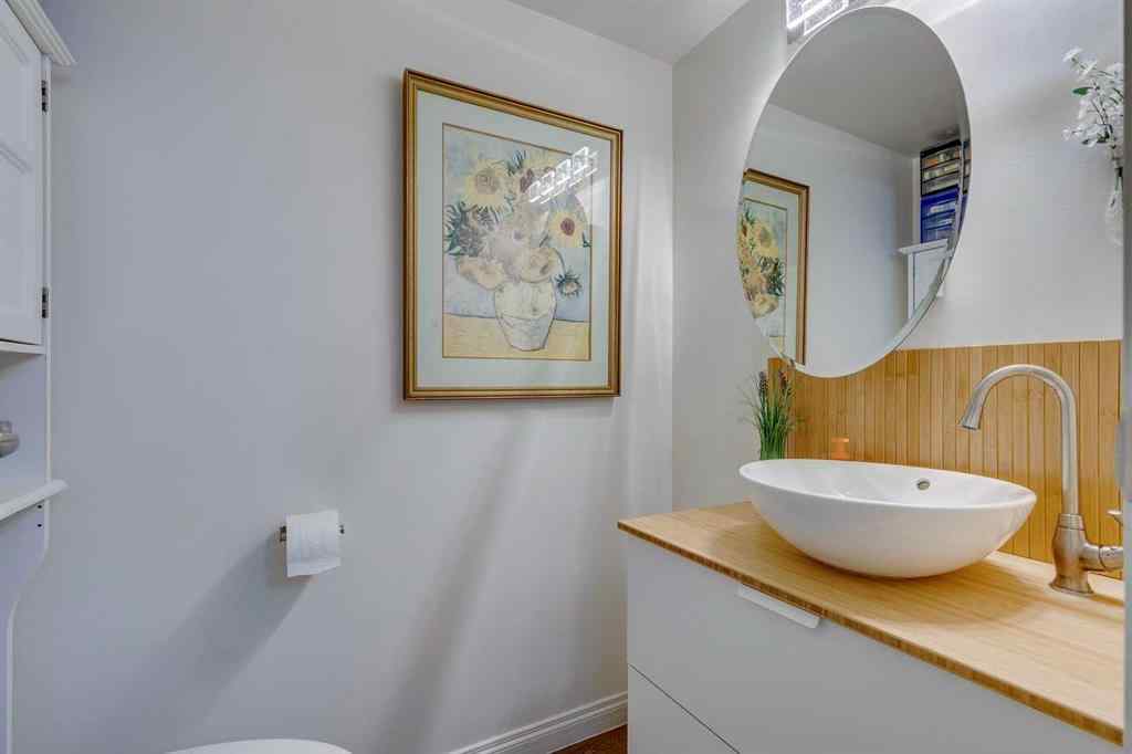 MLS® A2264436 - Unit #35B 231 Heritage Drive SE in Acadia Calgary, Residential