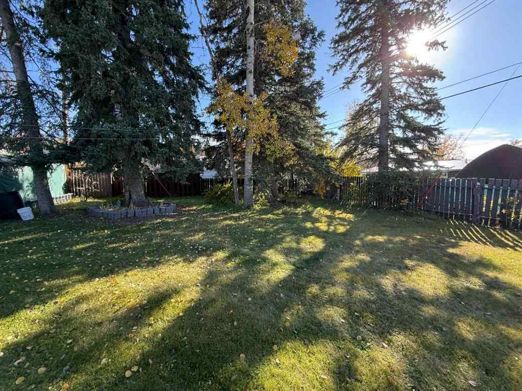 MLS® A2264437 - 121 Poboktan Road  in Hardisty Hinton, Residential