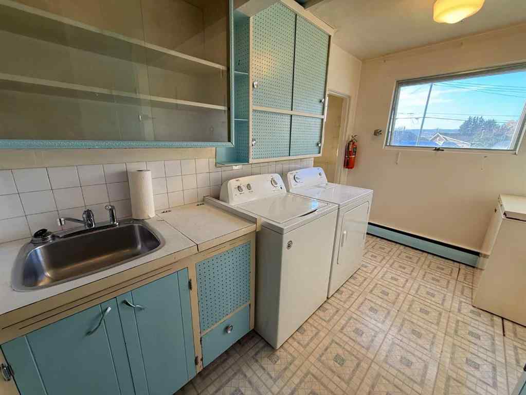 MLS® A2264437 - 121 Poboktan Road  in Hardisty Hinton, Residential