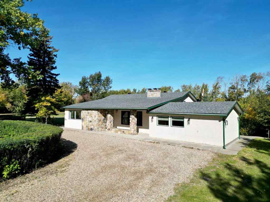 MLS® A2264438 - 832077 Range Road 222   in NONE Rural Peace No. 135, M.D. of, Residential