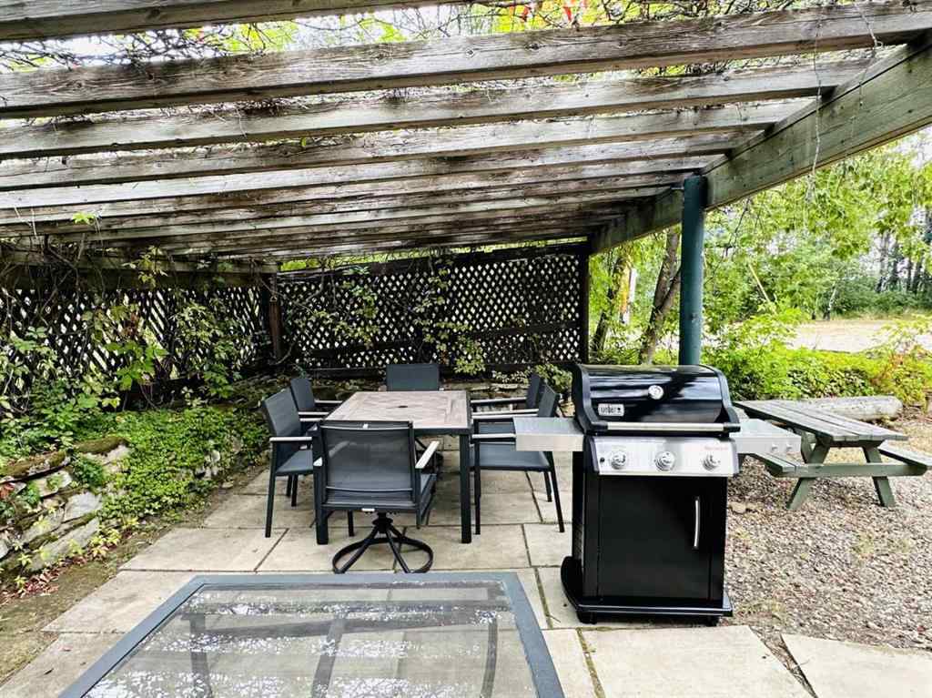 MLS® A2264438 - 832077 Range Road 222   in NONE Rural Peace No. 135, M.D. of, Residential