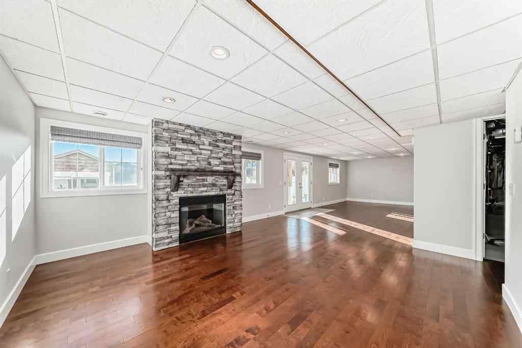 MLS® A2264440 - 247 Lakepointe   in Lakepointe Chestermere, Residential