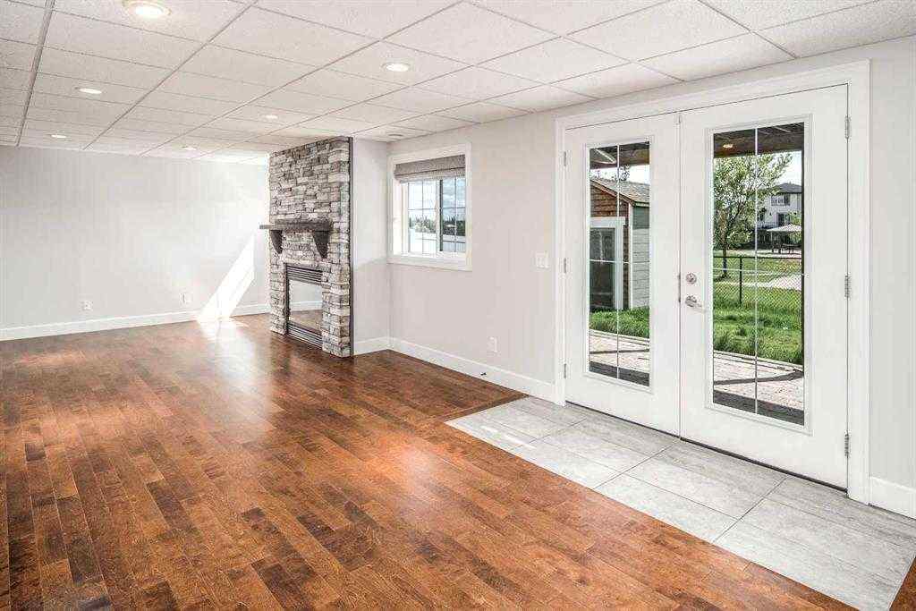 MLS® A2264440 - 247 Lakepointe   in Lakepointe Chestermere, Residential