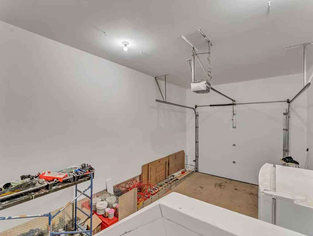 MLS® A2264441 - 82 Saamis Meadows Lane SW in SW Southridge Medicine Hat, Residential