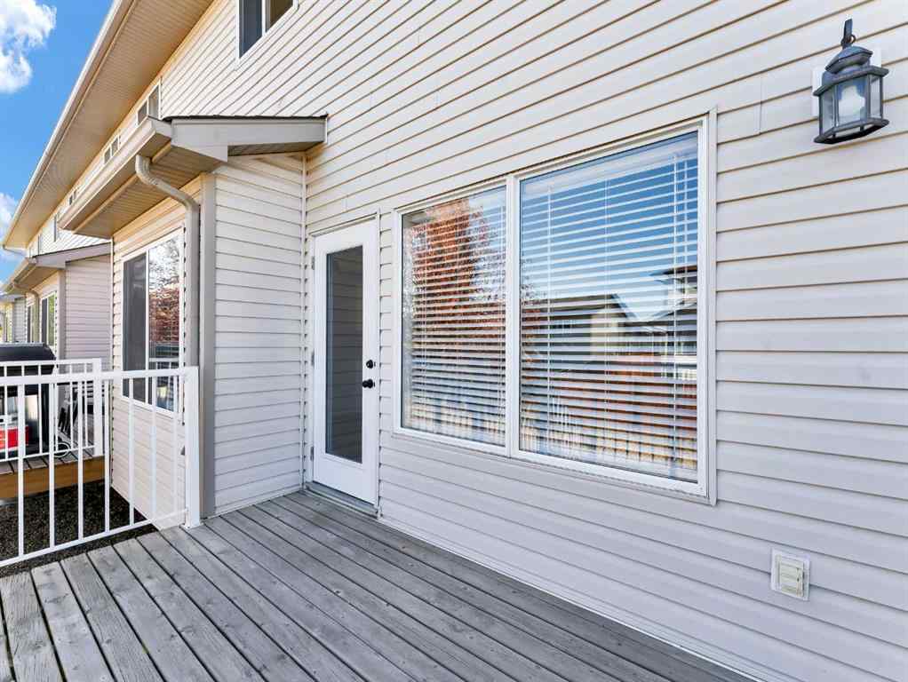 MLS® A2264441 - 82 Saamis Meadows Lane SW in SW Southridge Medicine Hat, Residential