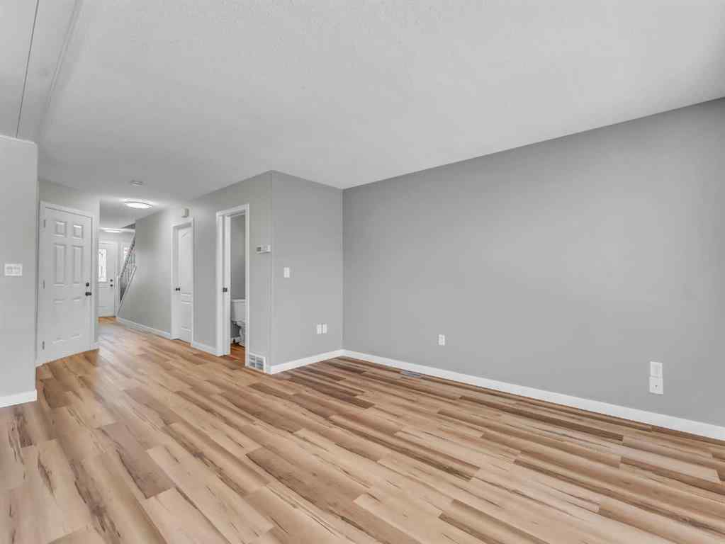 MLS® A2264441 - 82 Saamis Meadows Lane SW in SW Southridge Medicine Hat, Residential