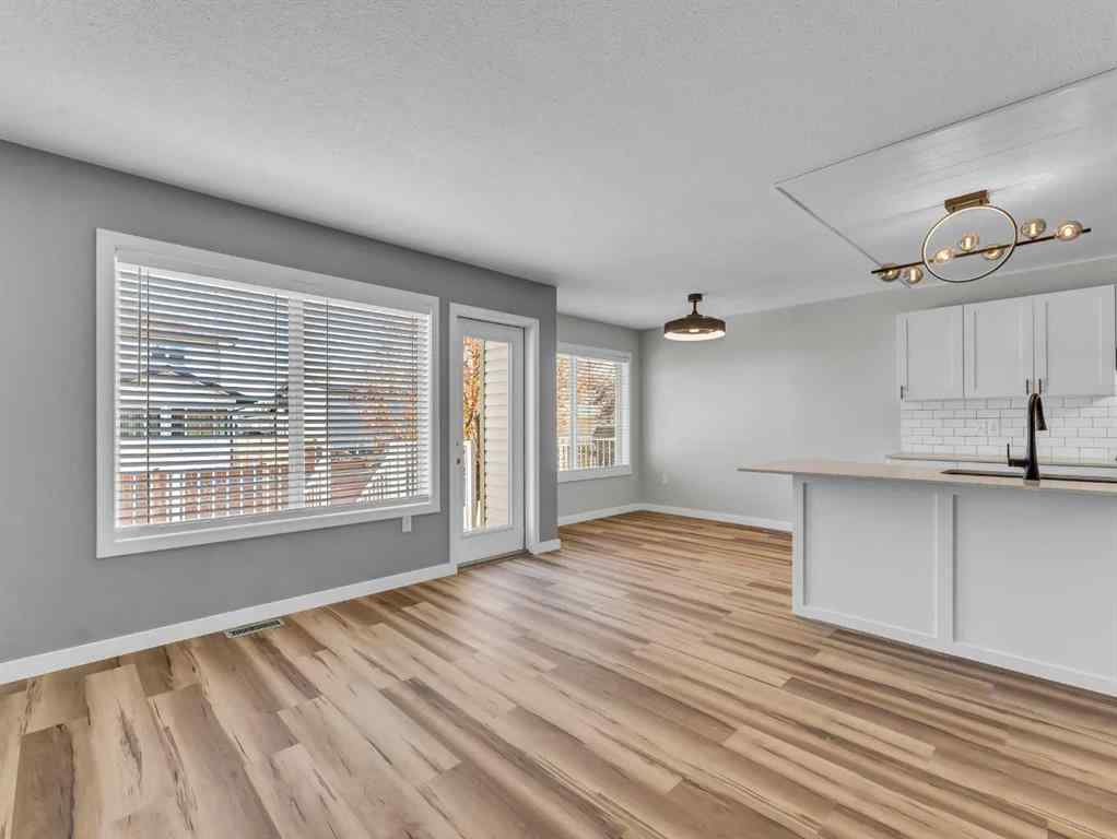 MLS® A2264441 - 82 Saamis Meadows Lane SW in SW Southridge Medicine Hat, Residential