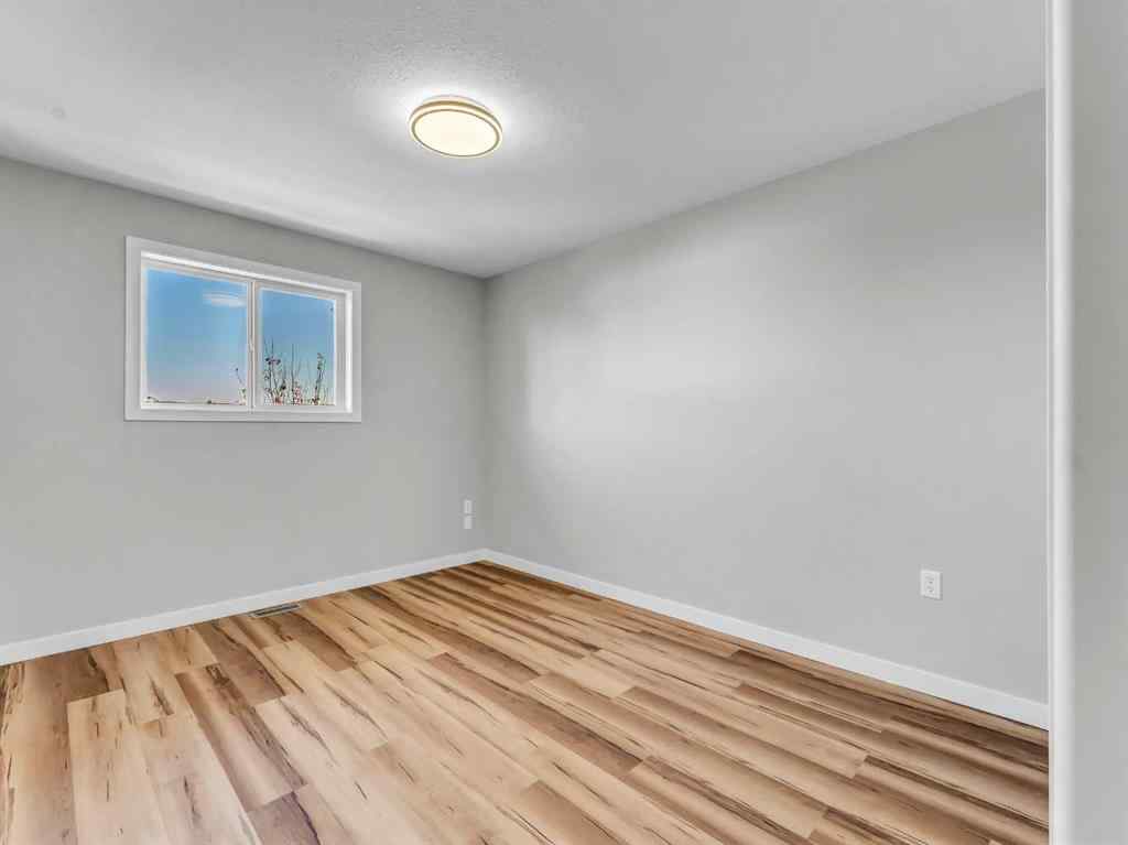 MLS® A2264441 - 82 Saamis Meadows Lane SW in SW Southridge Medicine Hat, Residential