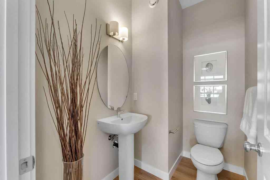 MLS® A2264443 - 430 South Shore Drive  in South Shores Chestermere, Residential