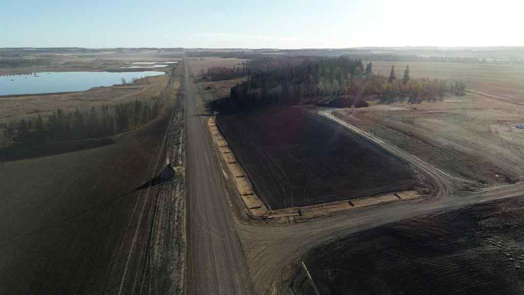 MLS® A2264445 - 424 Township Road  in NONE Rural Ponoka County, Agri-Business