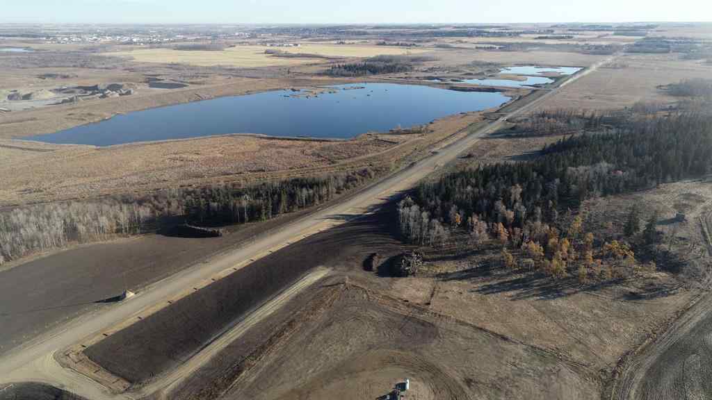 MLS® A2264445 - 424 Township Road  in NONE Rural Ponoka County, Agri-Business