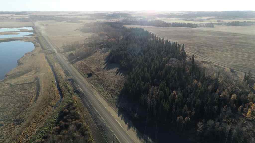 MLS® A2264445 - 424 Township Road  in NONE Rural Ponoka County, Agri-Business