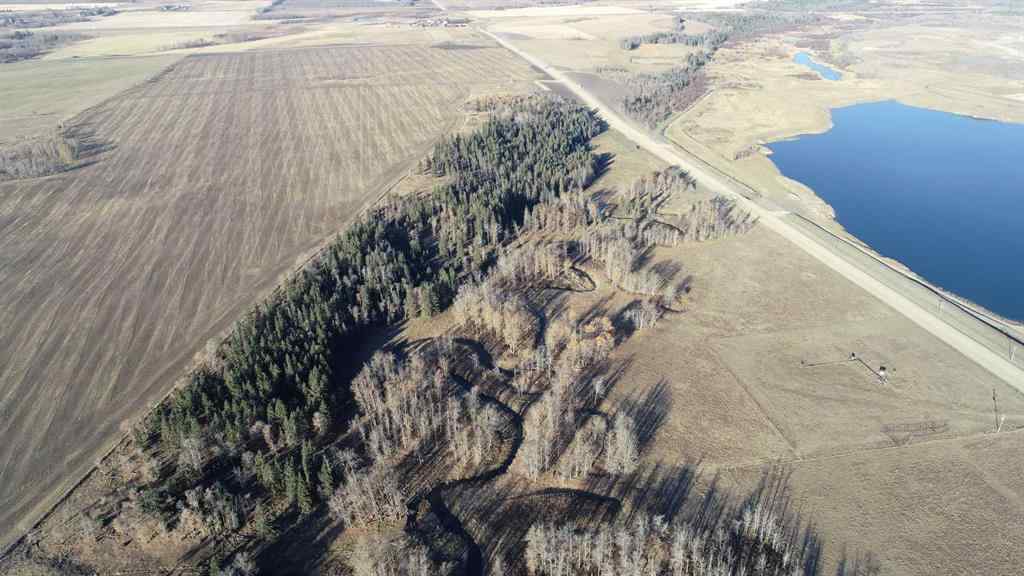 MLS® A2264445 - 424 Township Road  in NONE Rural Ponoka County, Agri-Business