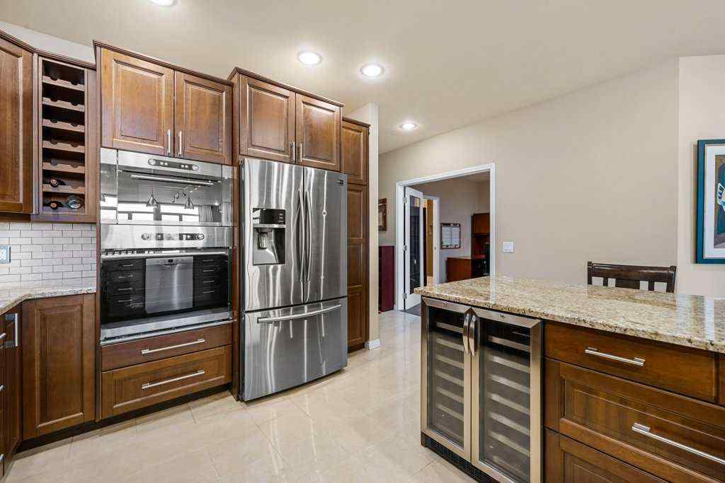 MLS® A2264448 - Unit #402 103 10 Avenue NW in Crescent Heights Calgary, Residential