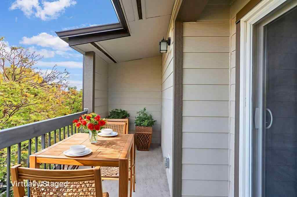 MLS® A2264449 - Unit #303 239 6 Avenue NE in Crescent Heights Calgary, Residential